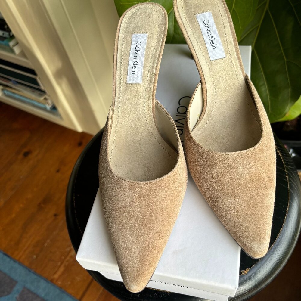 Calvin Klein Suede Mule size 9.5, camel